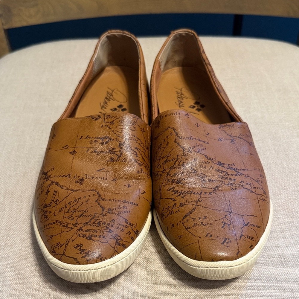 Patricia Nash Brown Map Print Women's Slip-On Shoes, Size 8.5